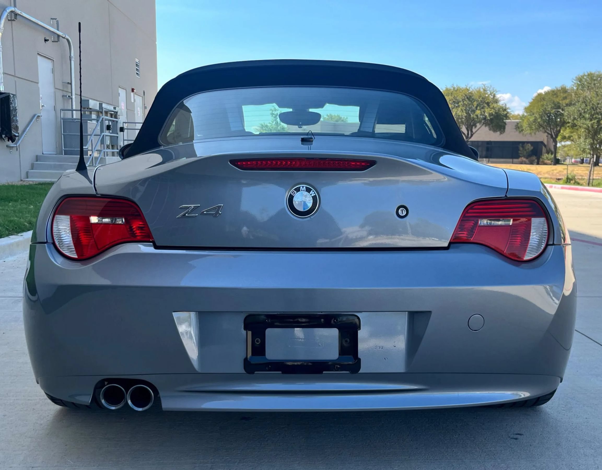 Used 2008 BMW Z4 3.0si RWD image 7