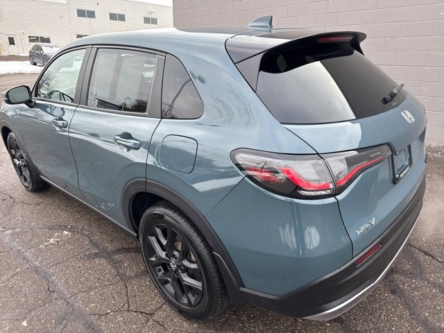 Certified 2025 Honda HR-V Sport image 9