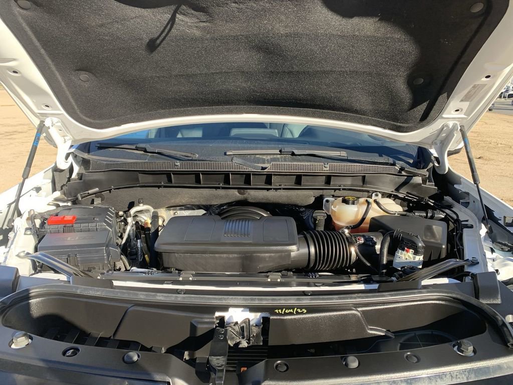 Certified 2024 Chevrolet Suburban LT image 28