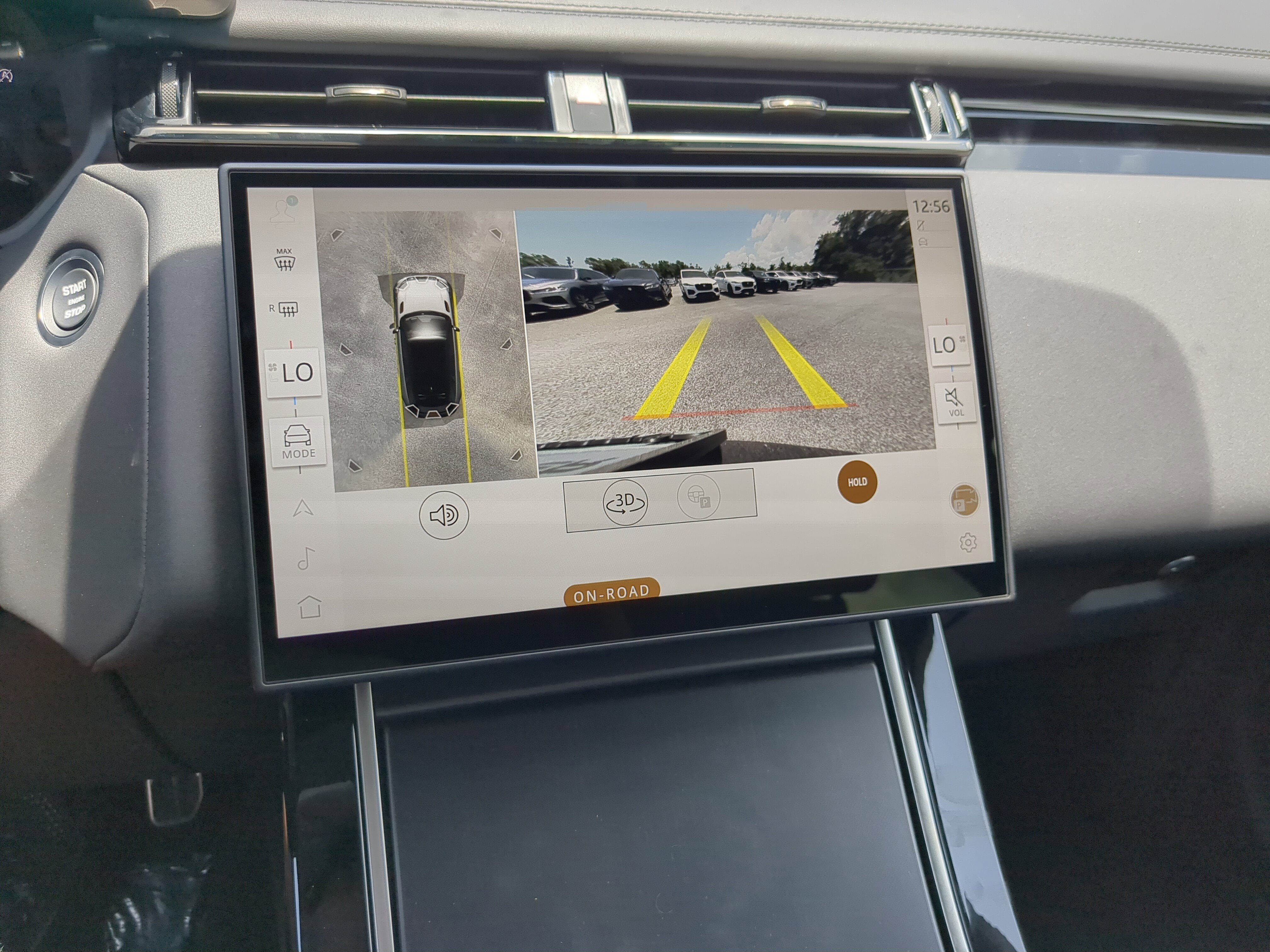 New 2026 Land Rover Range Rover Velar Dynamic SE image 23