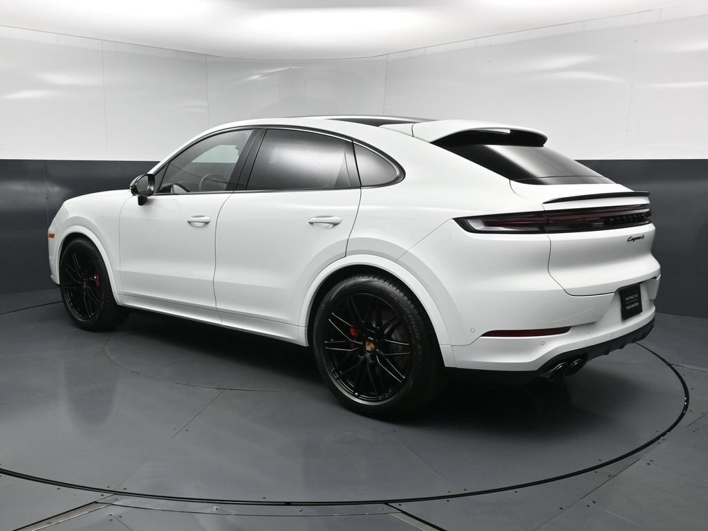 New 2026 Porsche Cayenne S AWD/4WD image 3