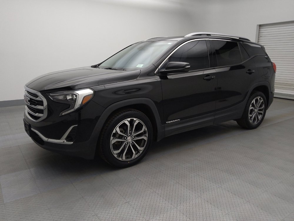 Used 2021 GMC Terrain SLT image 2