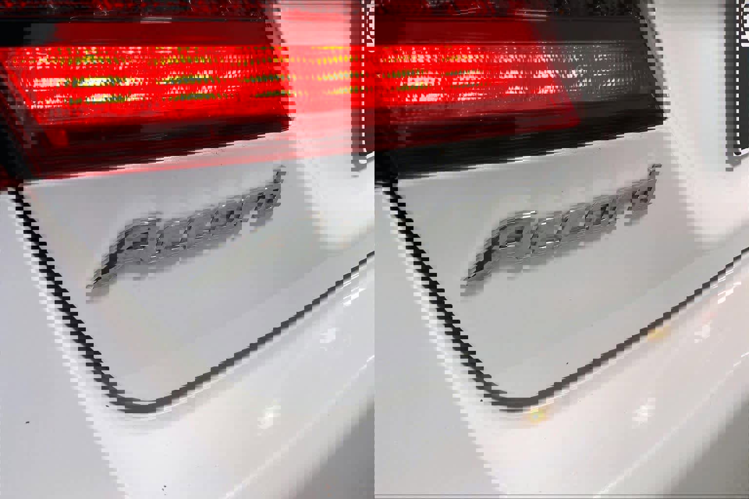 Used 2013 Honda Accord EX-L image 10