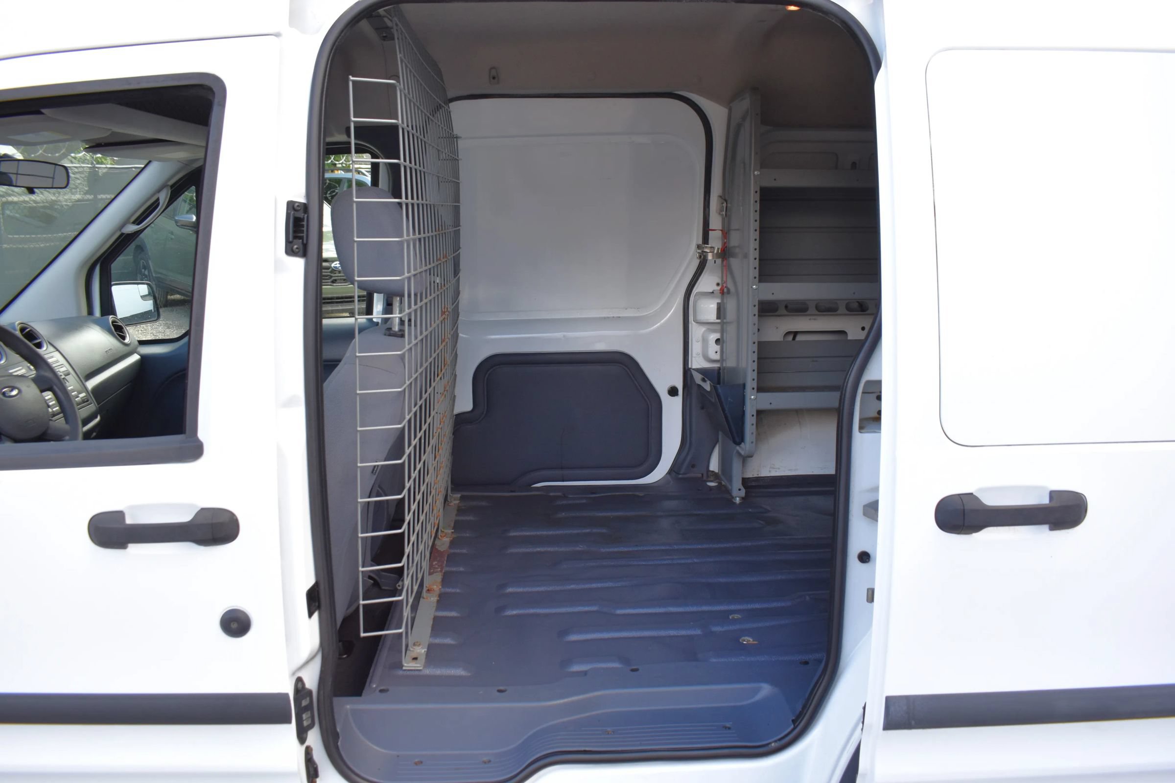 Used 2011 Ford Transit Connect XLT FWD image 23