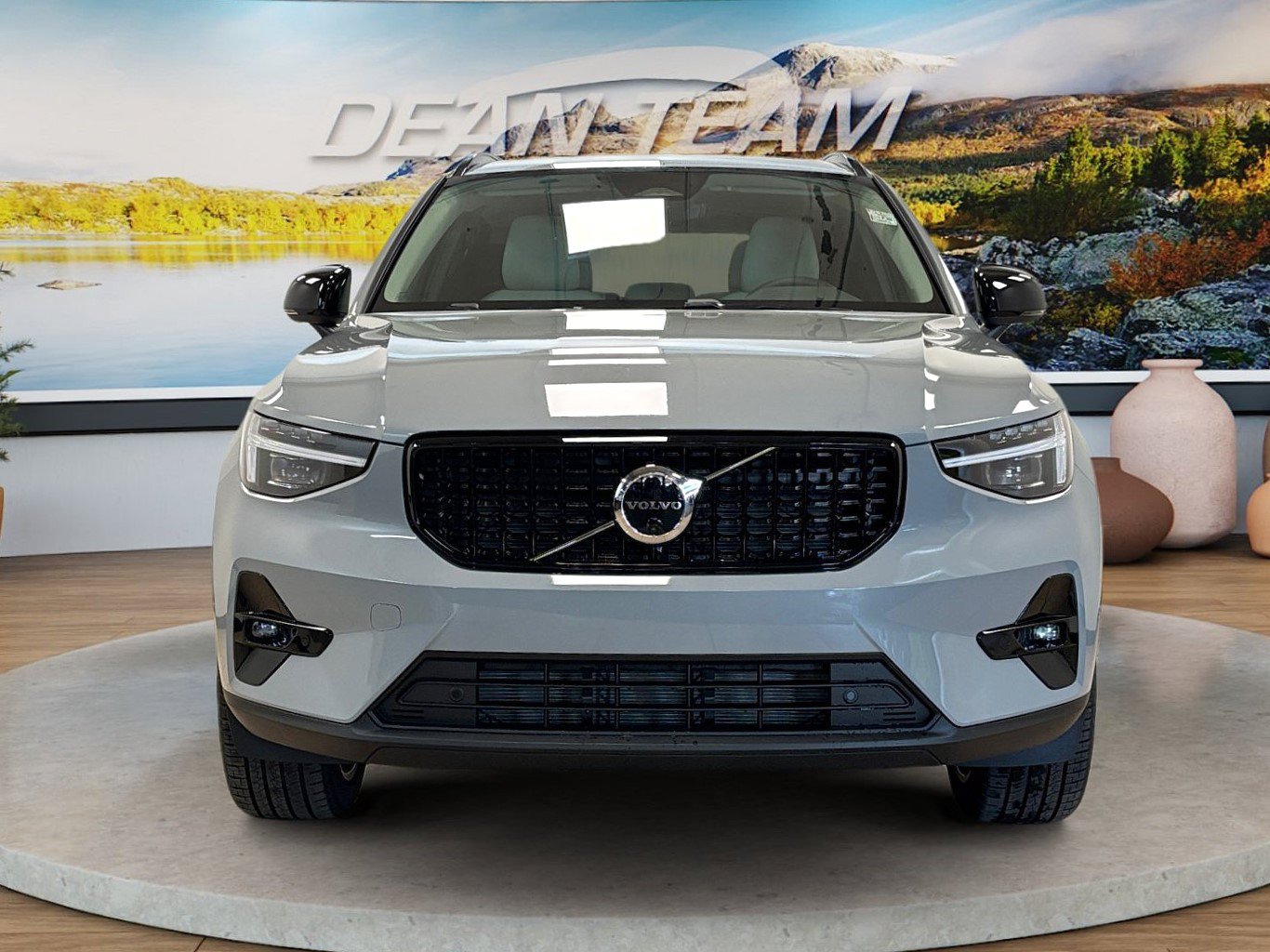 New 2026 Volvo XC40 B5 Ultra w/ Protection Package Premier AWD/4WD image 8
