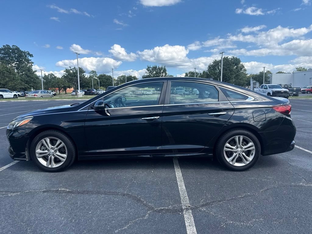Used 2018 Hyundai Sonata SEL w/ Tech Package 02 FWD image 4