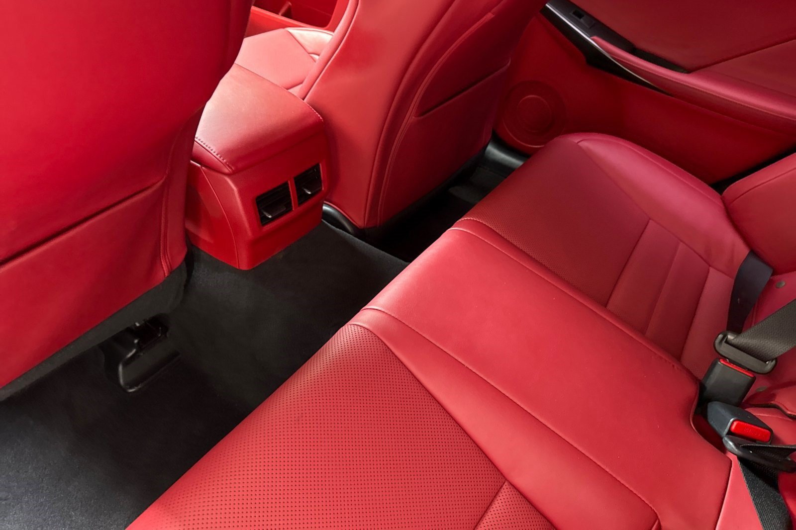 Used 2021 Lexus IS 350 F Sport RWD image 25