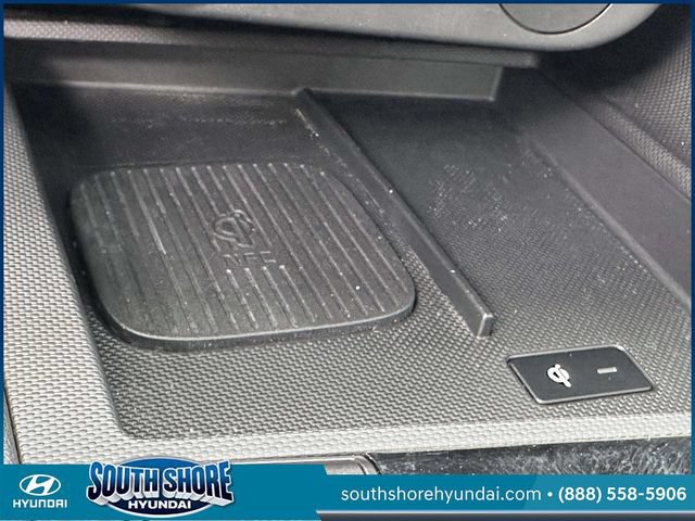 Used 2024 Hyundai Elantra N FWD image 25