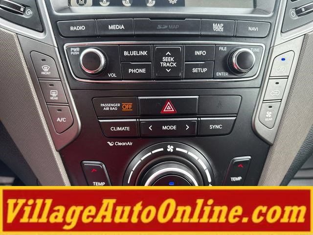 Used 2017 Hyundai Santa Fe Limited AWD/4WD image 30