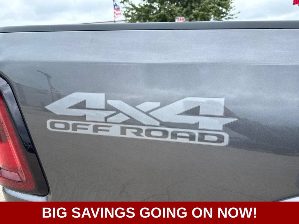 New 2026 RAM 1500 Laramie w/ Night Edition AWD/4WD image 14