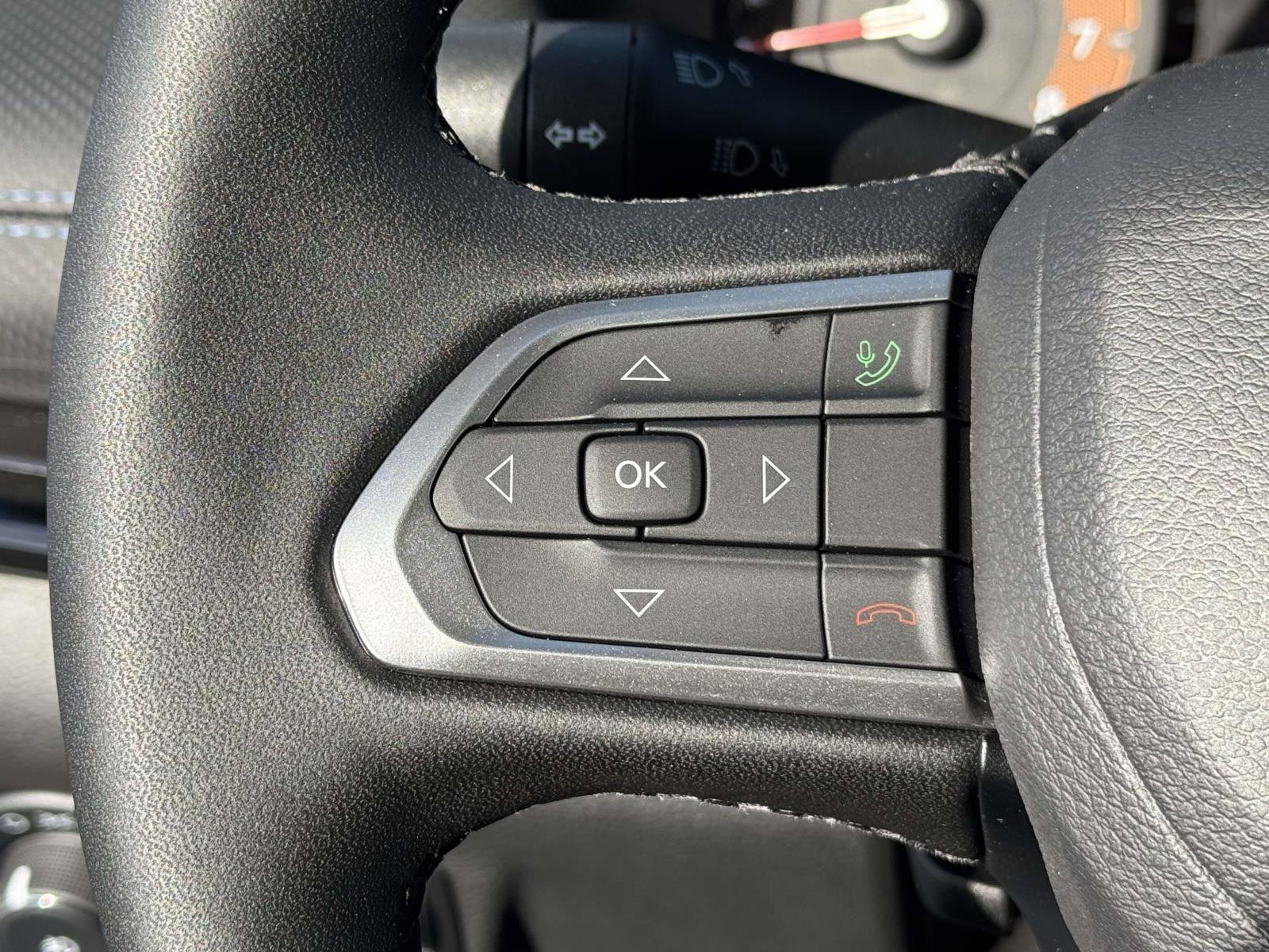 New 2026 Jeep Compass Latitude AWD/4WD image 9