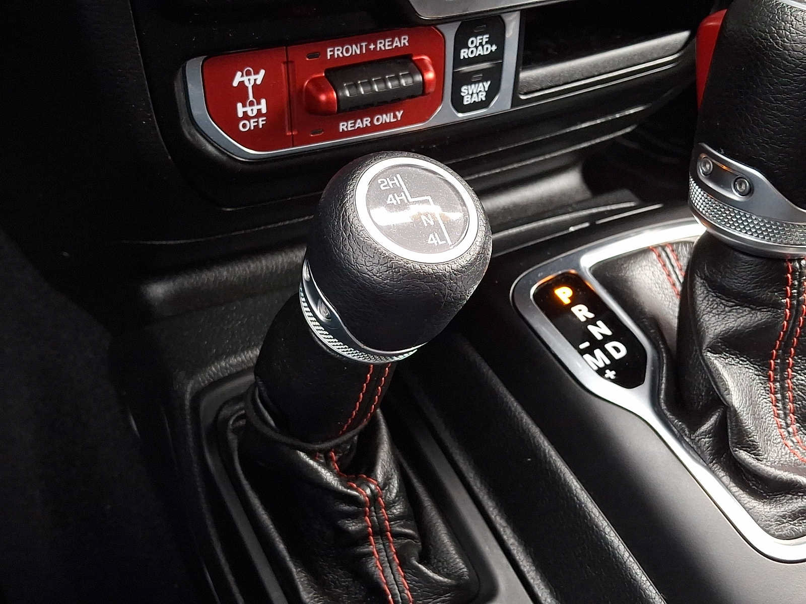 Used 2022 Jeep Wrangler Rubicon w/ Cold Weather Group AWD/4WD image 22