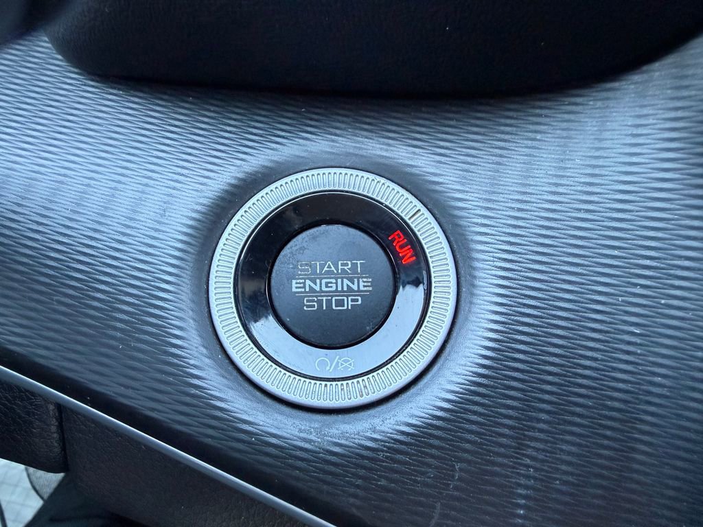 Used 2023 Jeep Grand Cherokee L Laredo w/ Luxury Tech Group I image 23