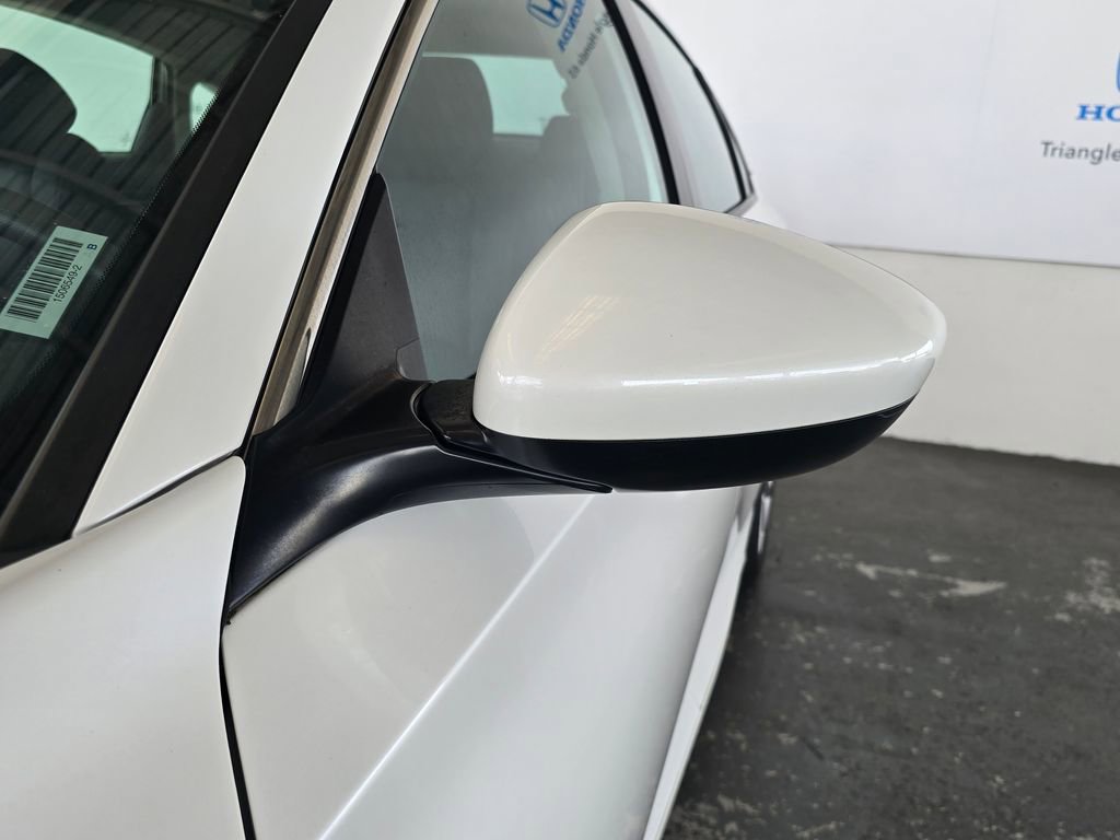 Used 2022 Honda Accord LX image 29