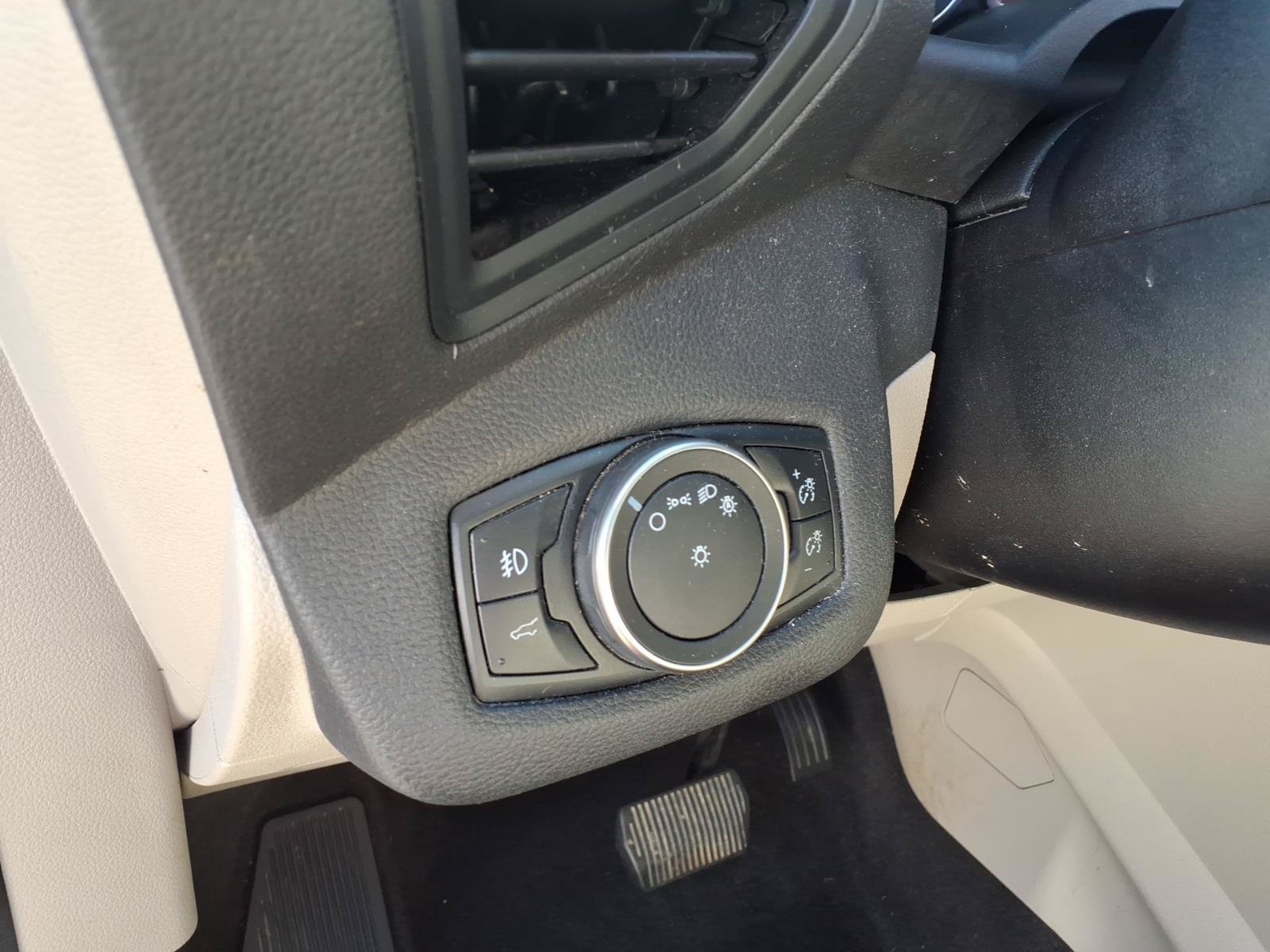 Used 2019 Ford Escape SE AWD/4WD image 22