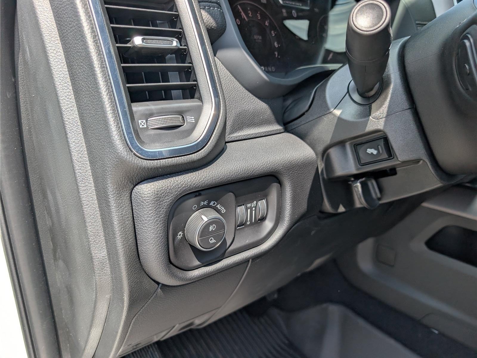 New 2026 RAM 3500 Laramie w/ Night Edition AWD/4WD image 19
