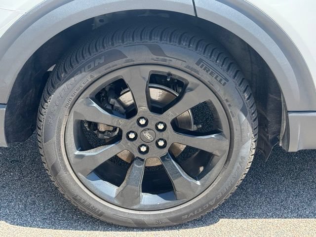 Used 2023 Ford Explorer ST-Line w/ Class IV Trailer Tow Package AWD/4WD image 13