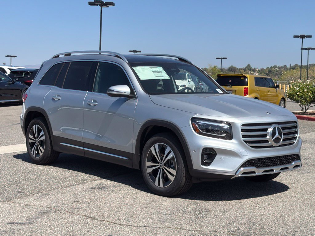 New 2026 Mercedes-Benz GLB 250 4MATIC image 5