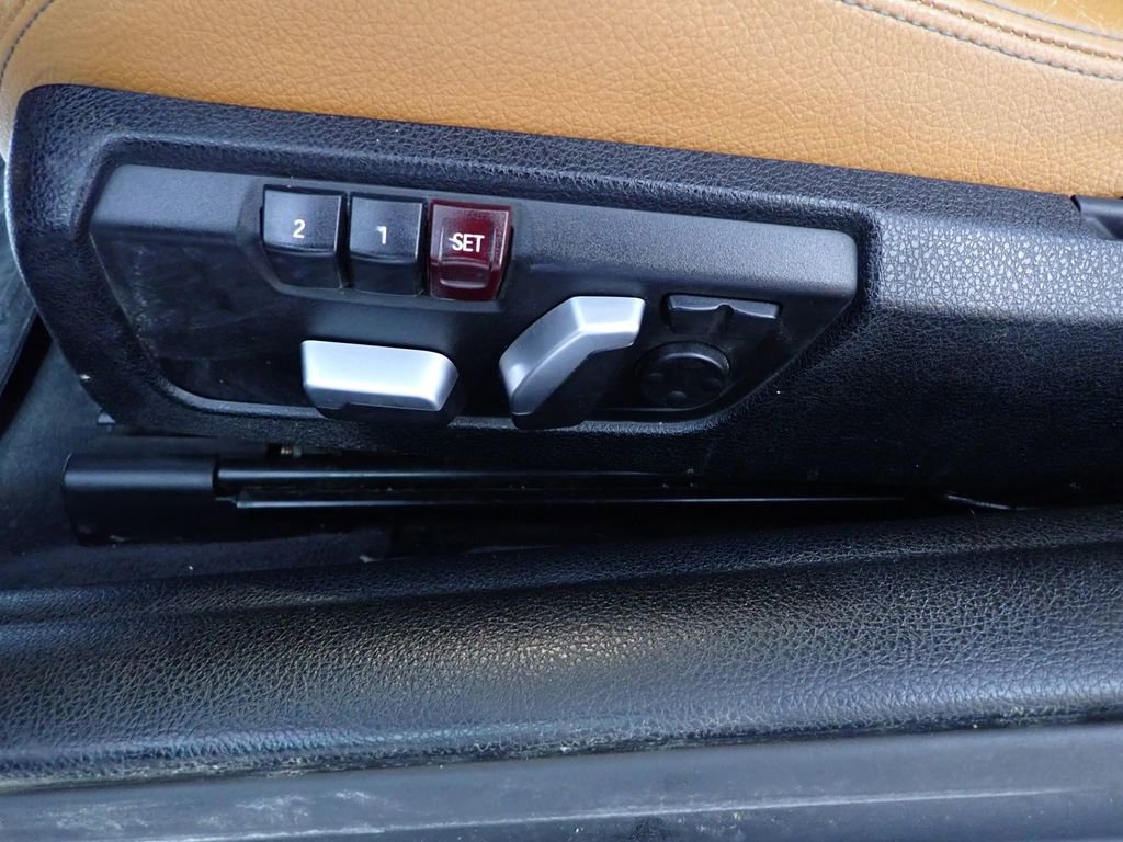 Used 2018 BMW 430i xDrive Convertible image 22