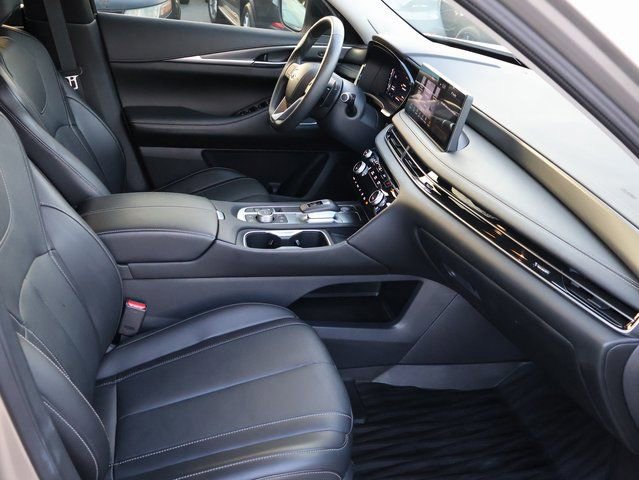 Used 2025 INFINITI QX60 Luxe image 12