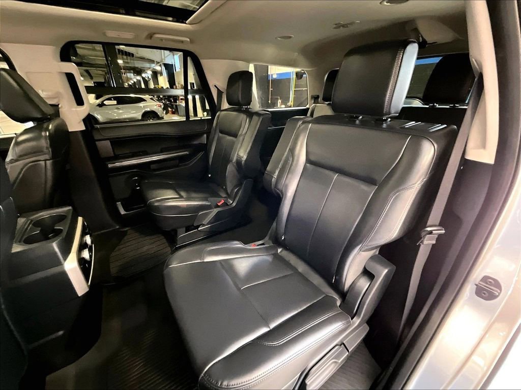 Used 2024 Ford Expedition XLT AWD/4WD image 15