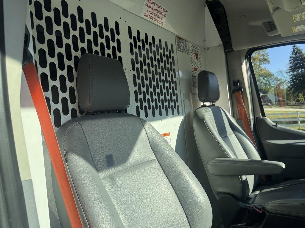 Used 2019 Ford Transit 150 148 Medium Roof image 9