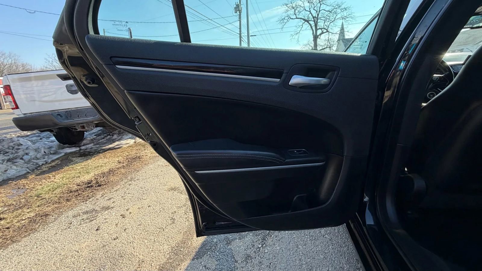 Used 2021 Chrysler 300 S image 17