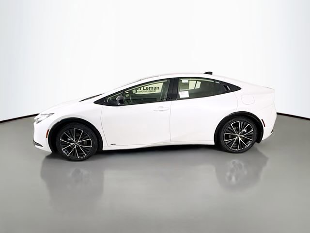 New 2026 Toyota Prius XLE image 4