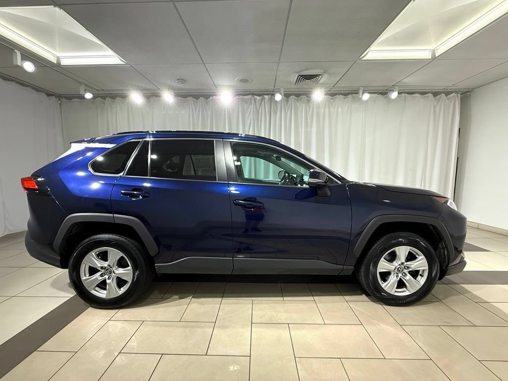 Used 2020 Toyota RAV4 XLE w/ Convenience Package AWD/4WD image 6