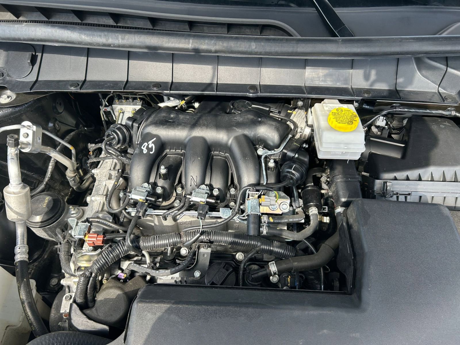 Used 2025 Nissan Pathfinder SV image 27