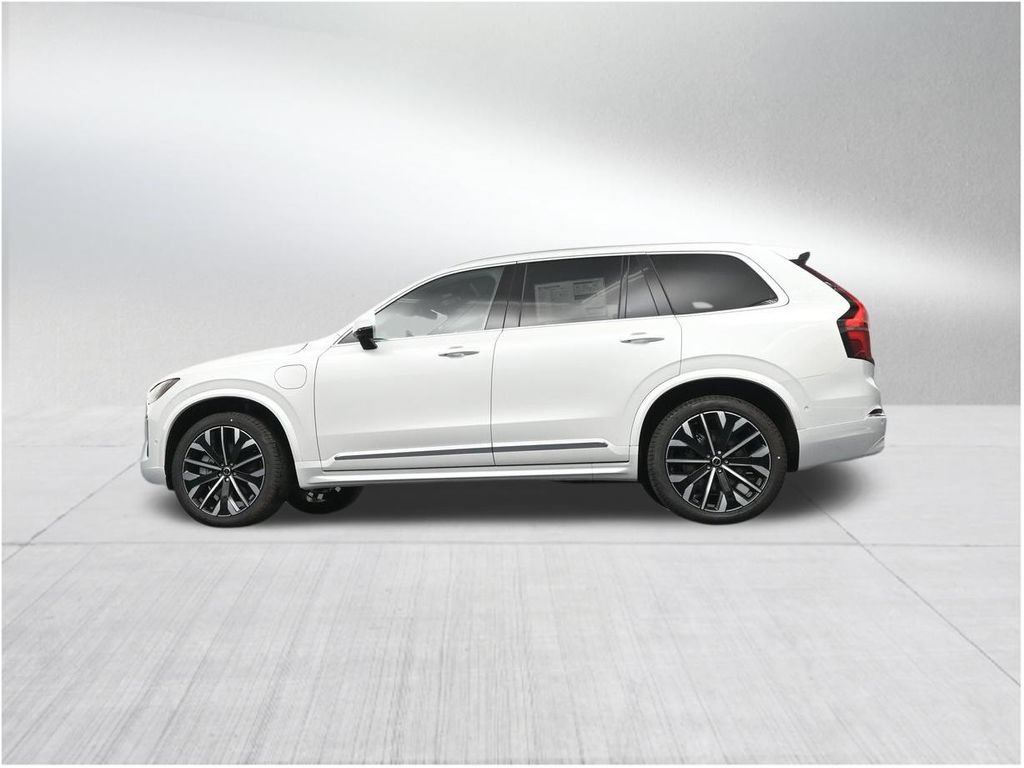 New 2026 Volvo XC90 T8 Plus w/ Protection Package Premier AWD/4WD image 22