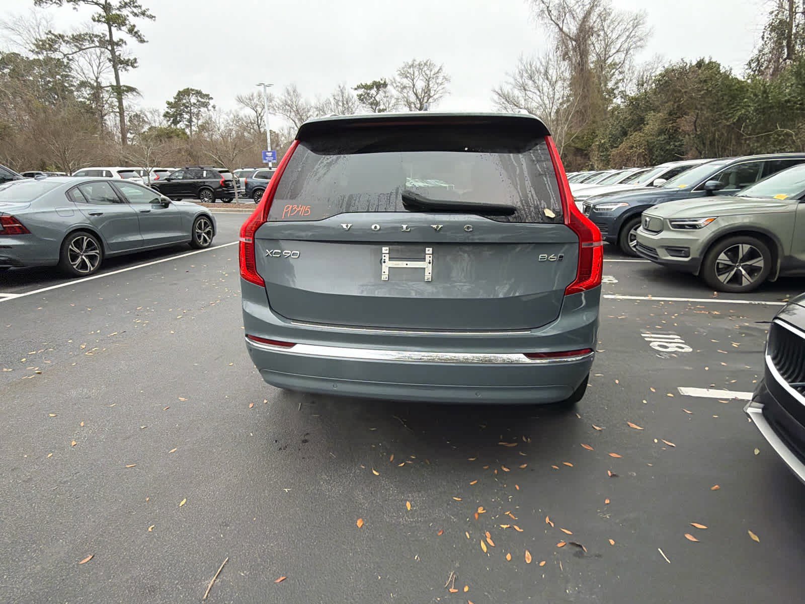 Certified 2023 Volvo XC90 B6 Plus w/ Protection Package Premier image 12