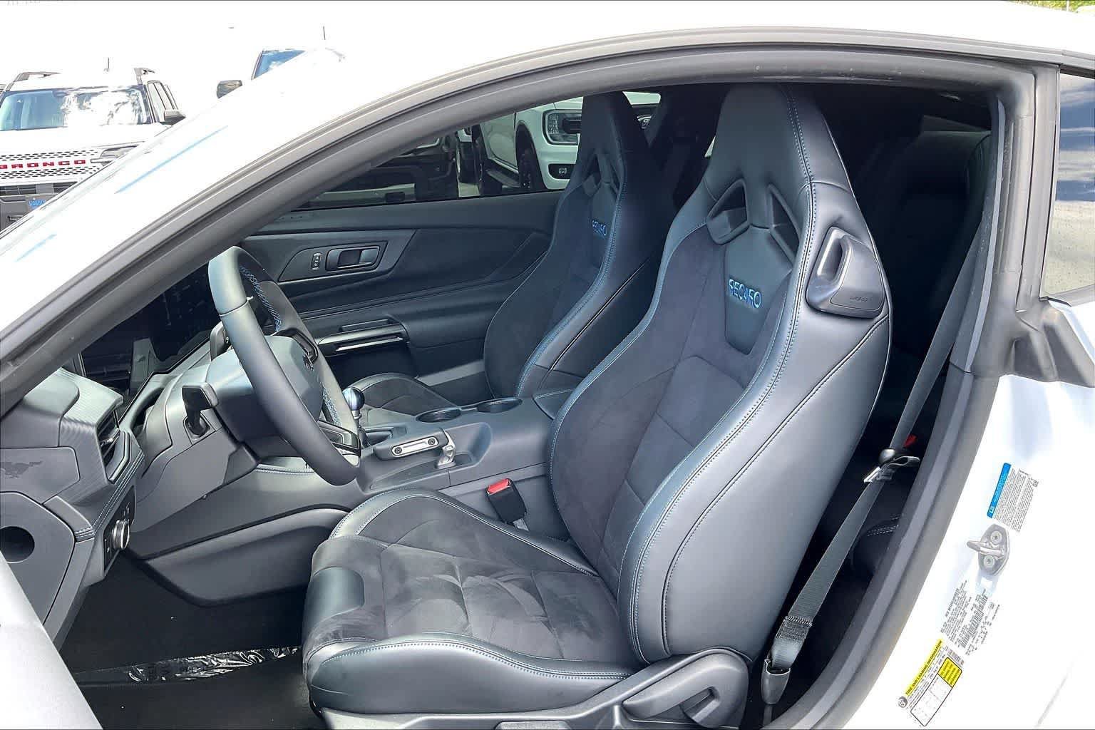 Used 2026 Ford Mustang Dark Horse RWD image 11