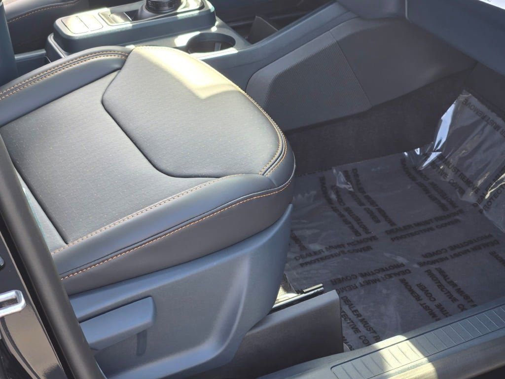 New 2026 Ford Maverick Tremor AWD/4WD image 7