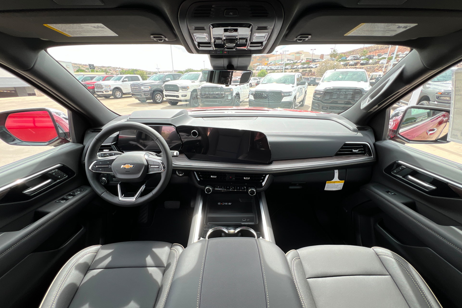 New 2026 Chevrolet Suburban Premier AWD/4WD image 10