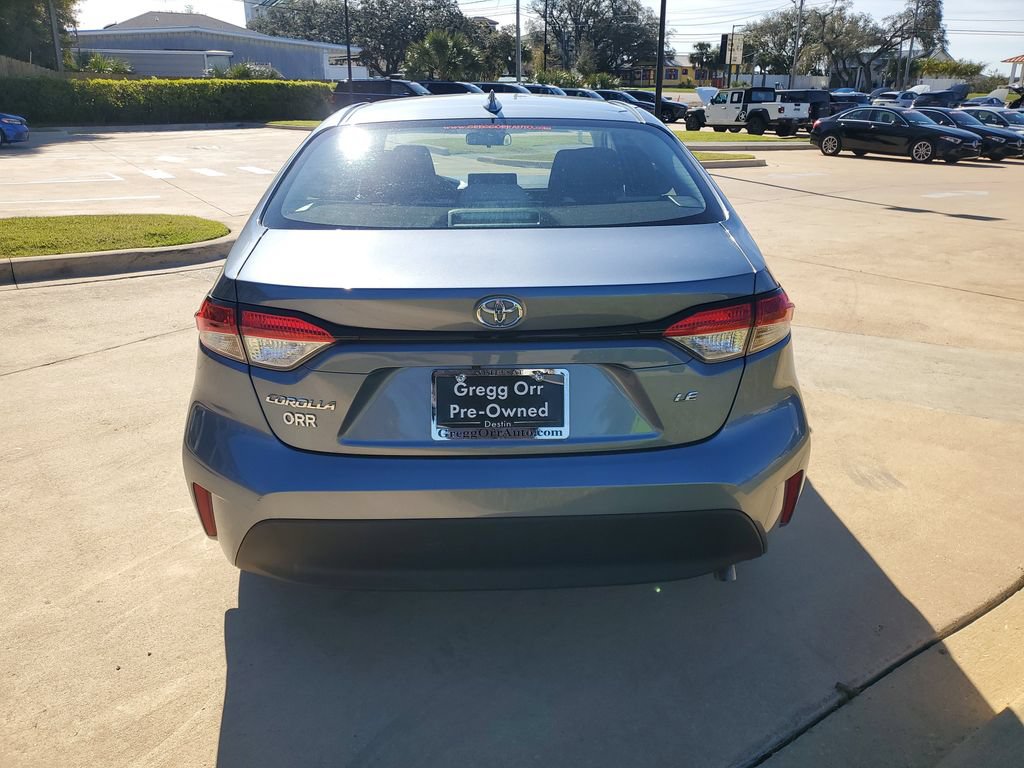 Used 2025 Toyota Corolla LE FWD image 11