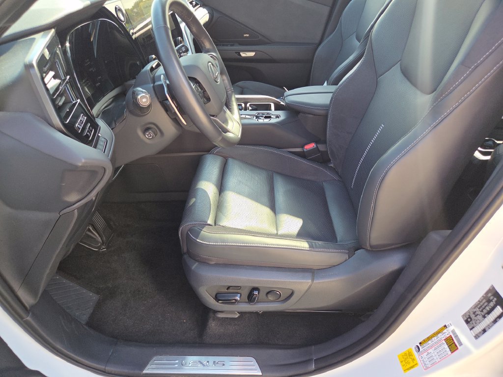 Used 2026 Lexus TX 350 AWD w/ Technology Package image 8