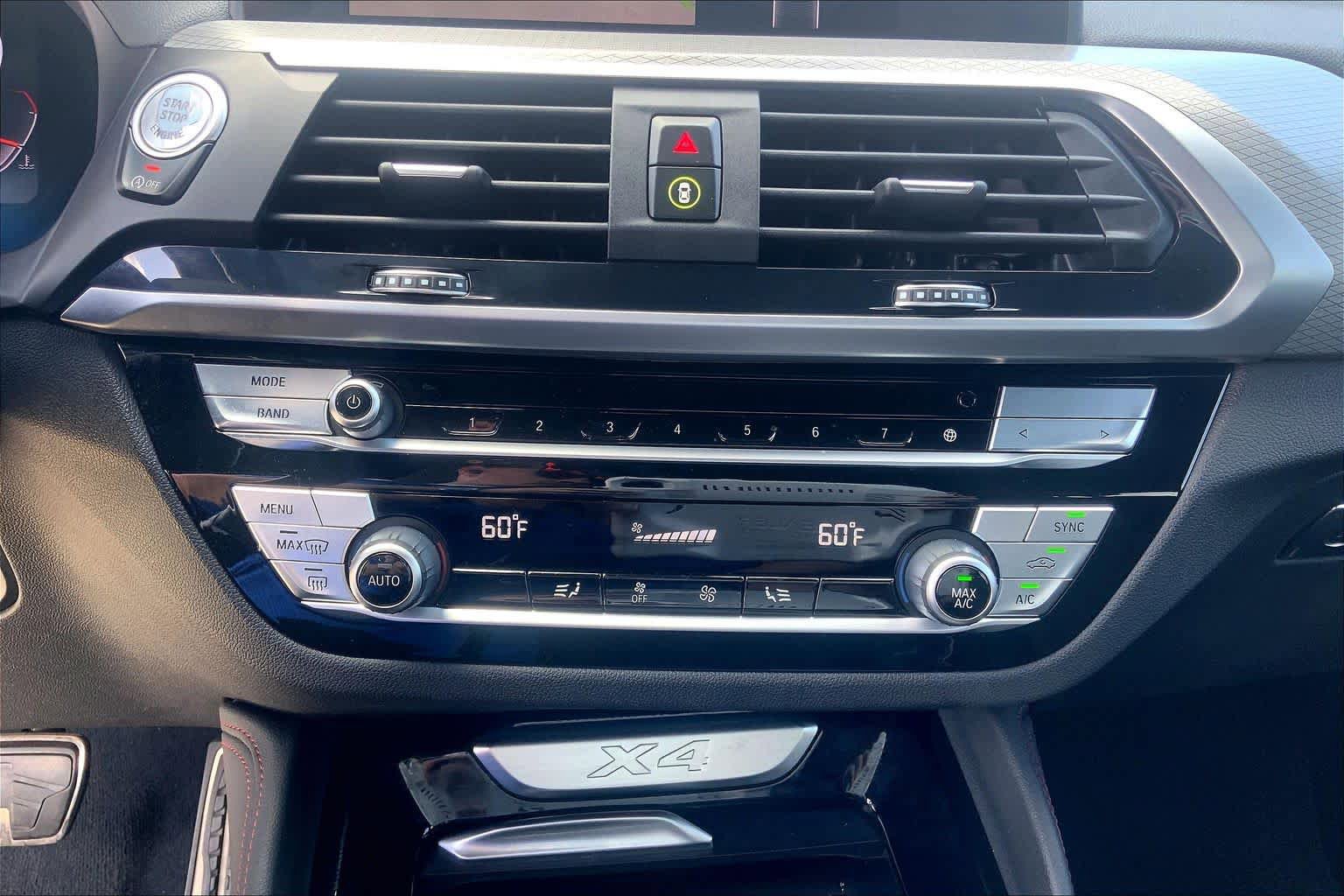 Used 2020 BMW X4 xDrive30i w/ M Sport Package 2 AWD/4WD image 33