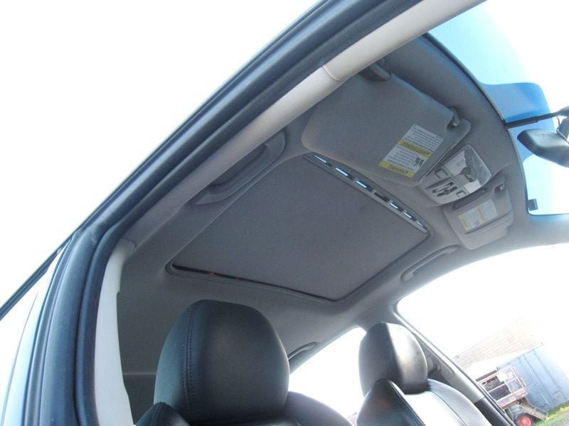 Used 2009 Subaru Legacy 2.5GT Limited AWD/4WD image 27