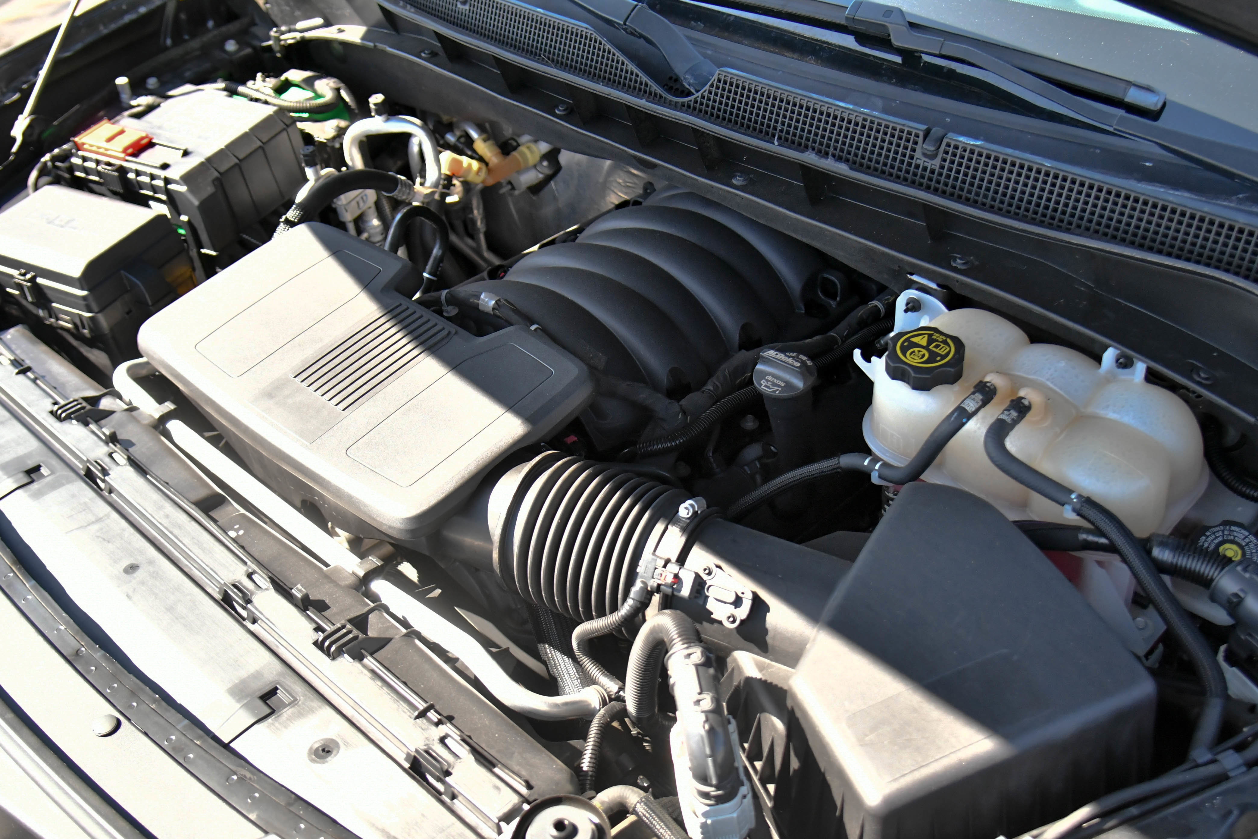 Used 2023 Chevrolet Tahoe Premier w/ Advanced Technology Package RWD image 66