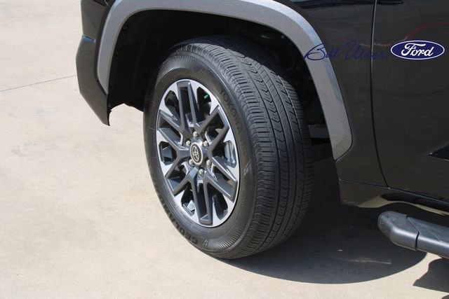 Used 2024 Toyota Tundra Limited w/ Power Package AWD/4WD image 9