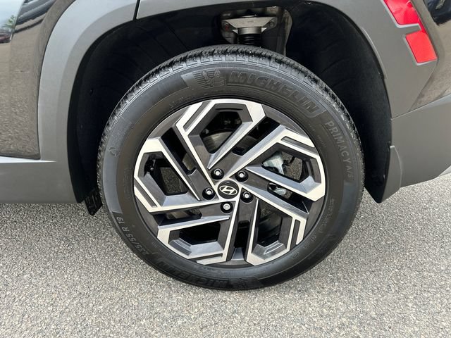 Used 2025 Hyundai Tucson Limited AWD/4WD image 15