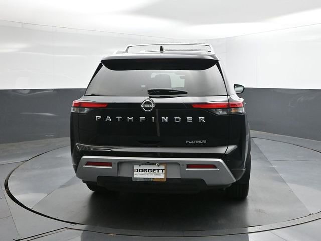 Used 2024 Nissan Pathfinder Platinum image 8