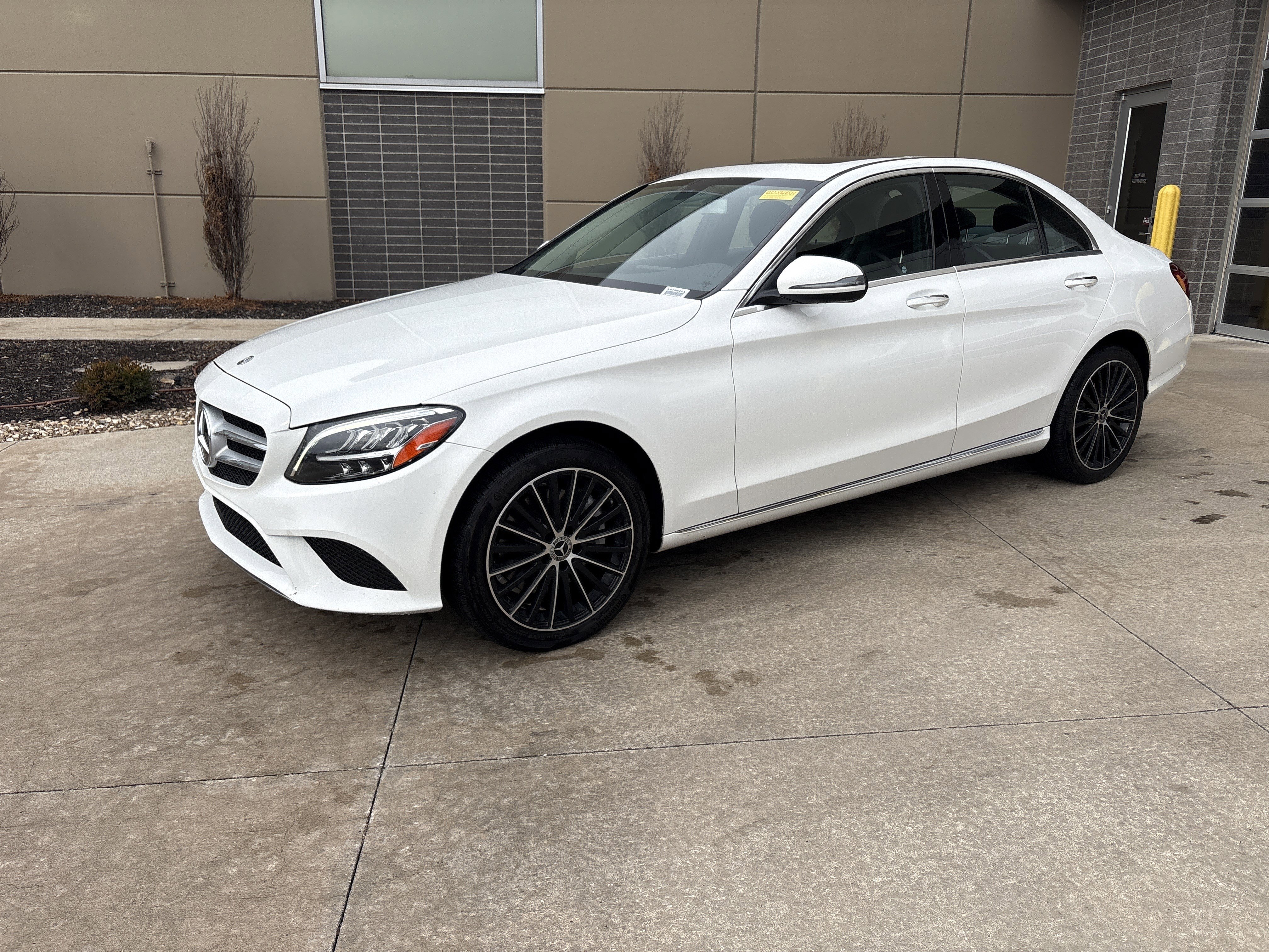 Used 2020 Mercedes-Benz C 300 4MATIC Sedan image 5