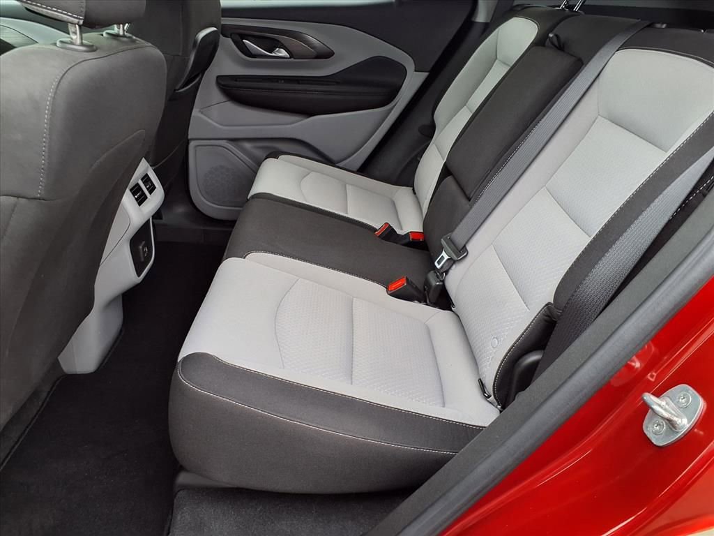 Certified 2022 GMC Terrain SLE image 25