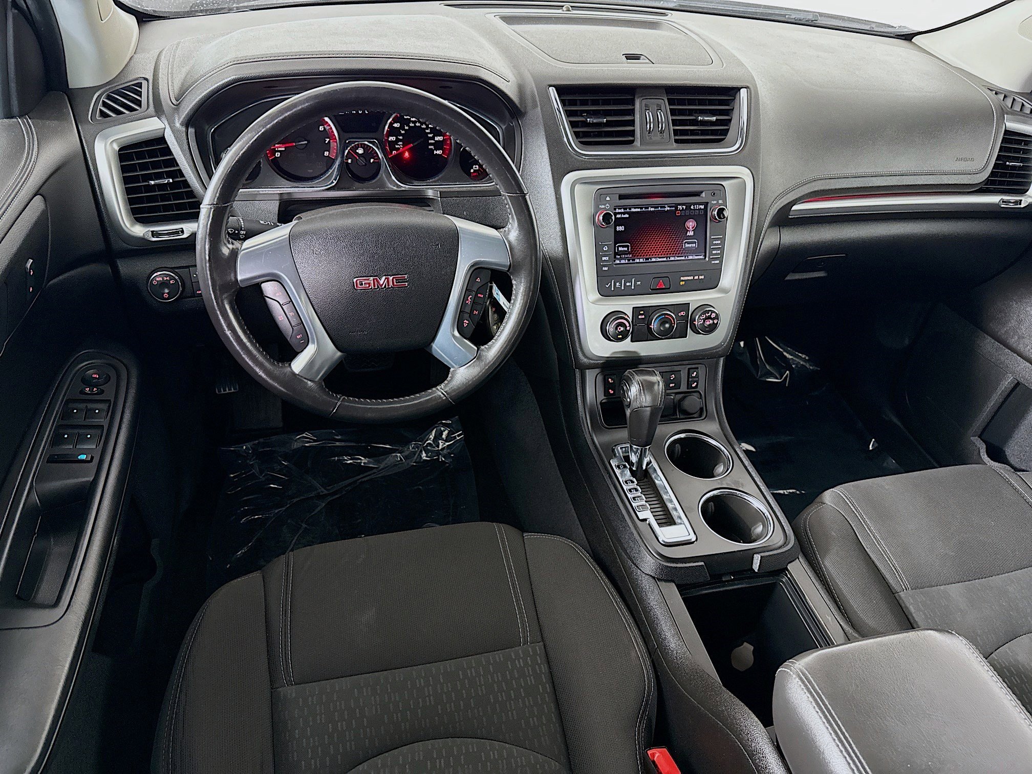 Used 2016 GMC Acadia SLE image 17