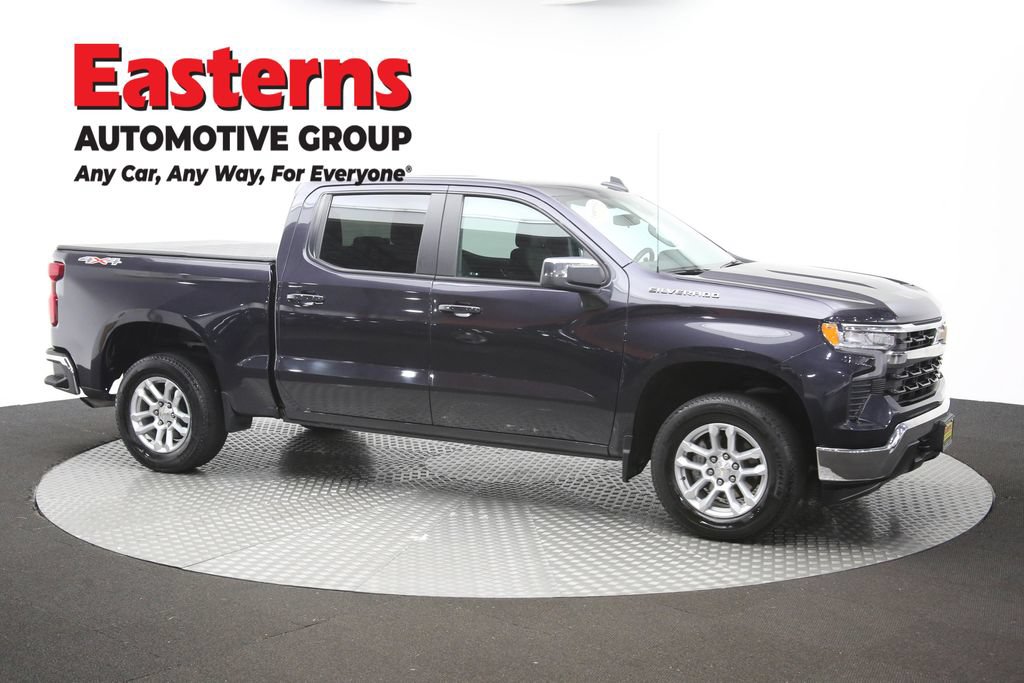 Used 2023 Chevrolet Silverado 1500 LT AWD/4WD image 49