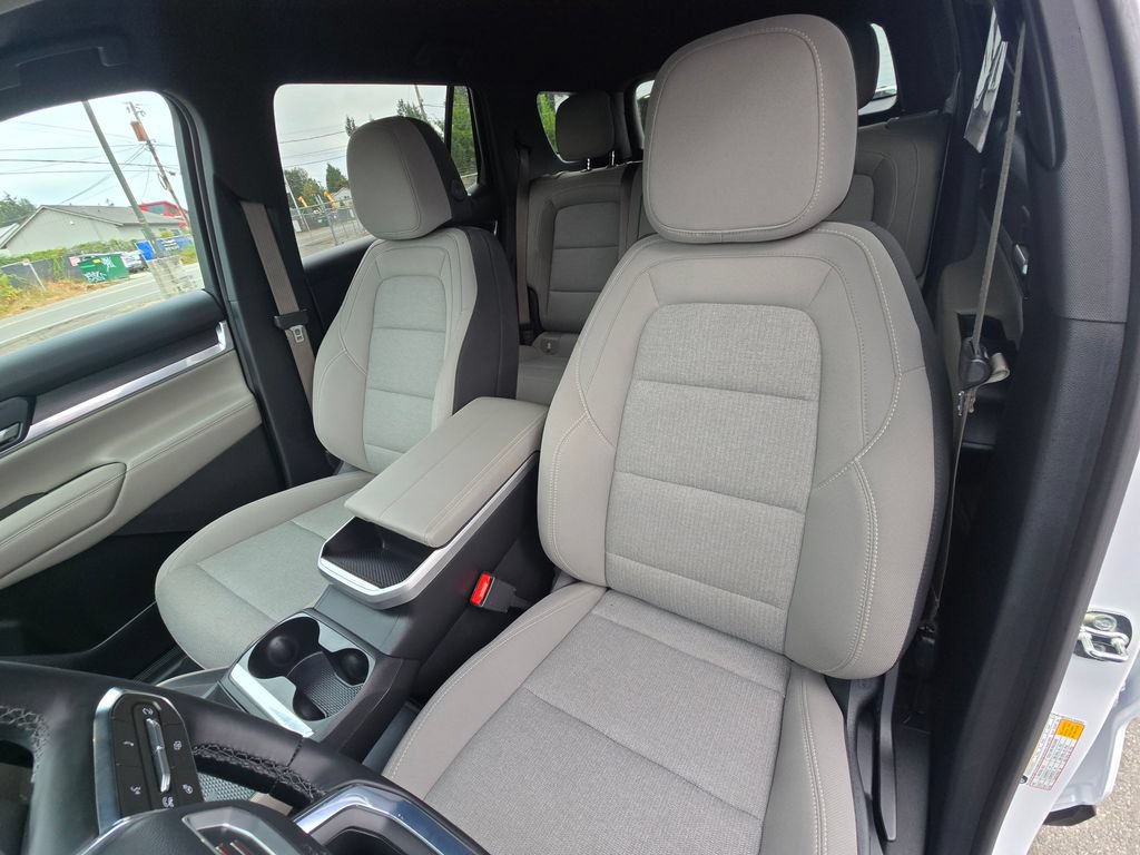 Used 2026 GMC Terrain Elevation AWD/4WD image 23