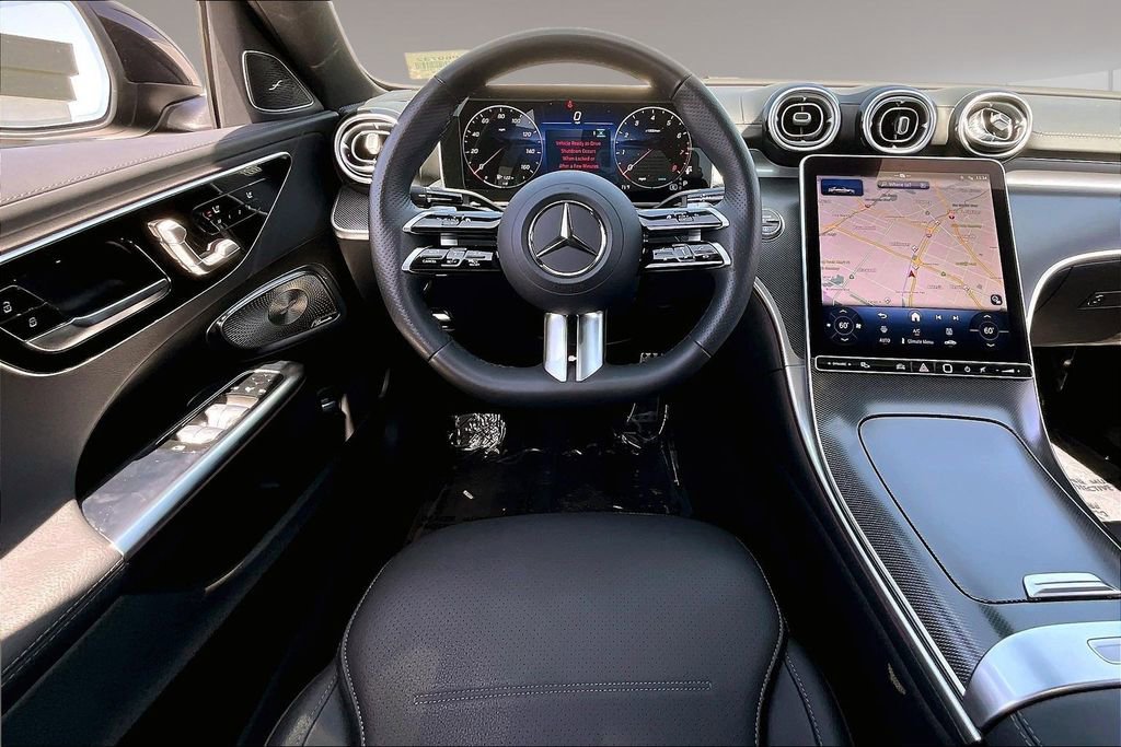 Used 2025 Mercedes-Benz C 300 Sedan image 8
