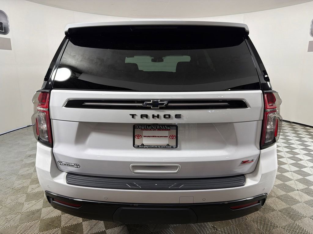 Used 2024 Chevrolet Tahoe Z71 w/ Luxury Package AWD/4WD image 5